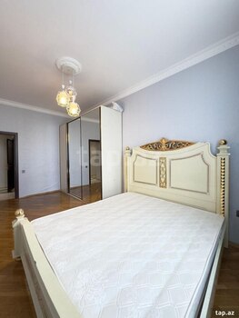 2-otaqlı yeni tikili kirayə verilir, İnşaatçılar m., 70 m²