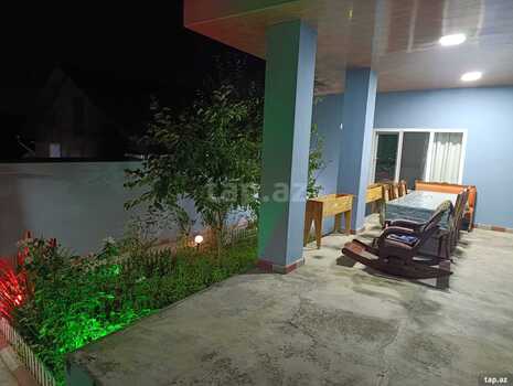 Həyət evi kirayə verilir, Şəki ş.