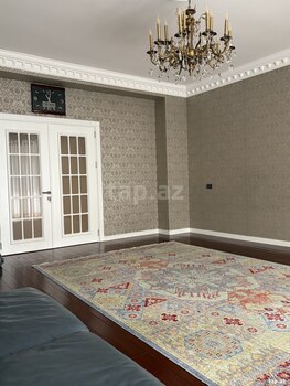 4-otaqlı yeni tikili, Həsən Əliyev küç., 144 m²