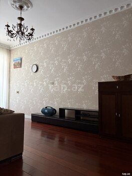 4-otaqlı yeni tikili, Həsən Əliyev küç., 144 m²