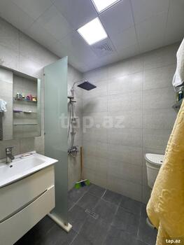 3-otaqlı mənzil kirayə verilir, Babək pr., 100 m²