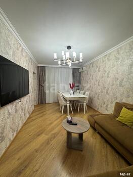 3-otaqlı mənzil kirayə verilir, Babək pr., 100 m²