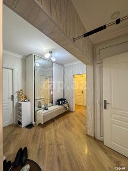 3-otaqlı mənzil kirayə verilir, Babək pr., 100 m²