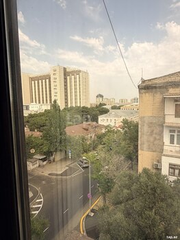 3-otaqlı mənzil, Z. Xəlilov küç., 42.5 m²