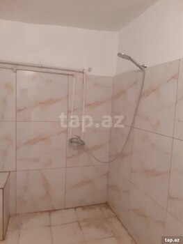 Həyət evi kirayə verilir, 8 Noyabr pr.