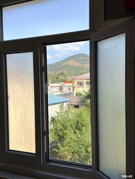 3-otaqlı yeni tikili kirayə verilir, Şəki ş., 68 m²