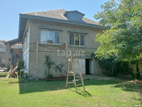 Bağ evi, Novxanı qəs.