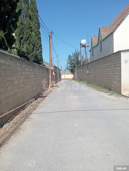 Bağ evi, Novxanı qəs.
