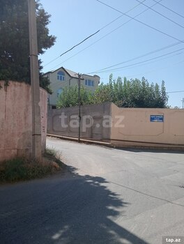 Bağ evi, Novxanı qəs.