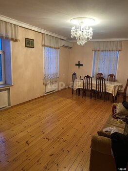 Həyət evi kirayə verilir, Saray qəs.