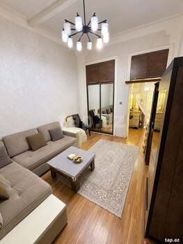 1-otaqlı mənzil, 28 May m., 22 m²
