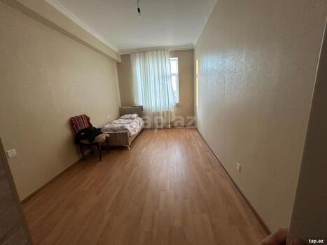 4-otaqlı yeni tikili kirayə verilir, Binəqədi r., 137 m²