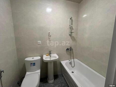 4-otaqlı yeni tikili kirayə verilir, Binəqədi r., 137 m²