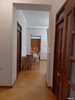 Villa, Qara Qarayev m.
