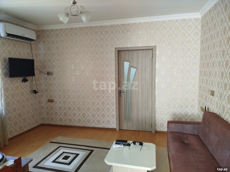 2-otaqlı mənzil kirayə verilir, Gəncə ş., 41 m²