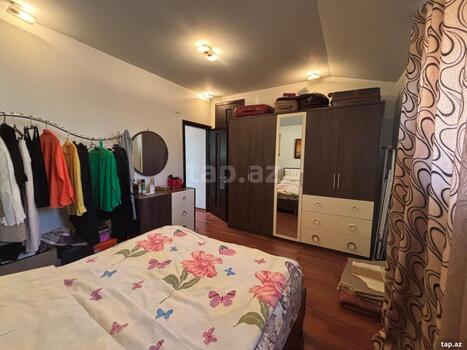 4-otaqlı mənzil, İnşaatçılar pr., 110 m²