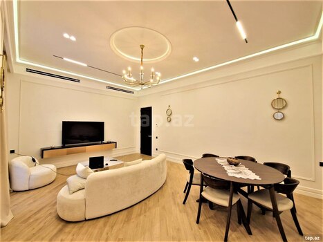 5-otaqlı yeni tikili kirayə verilir, 1-ci Yaşıl Ada küç., 210 m²