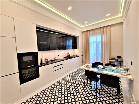 5-otaqlı yeni tikili kirayə verilir, 1-ci Yaşıl Ada küç., 210 m²