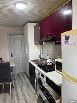 3-otaqlı mənzil kirayə verilir, Memar Əcəmi m., 90 m²