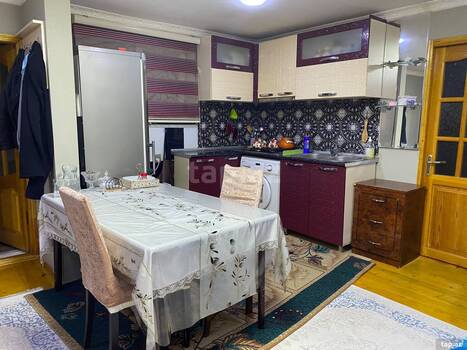 Həyət evi kirayə verilir, Badamdar qəs.