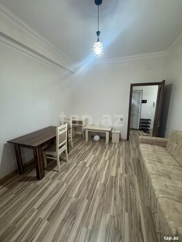 2-otaqlı mənzil kirayə verilir, Gəncə ş., 42 m²