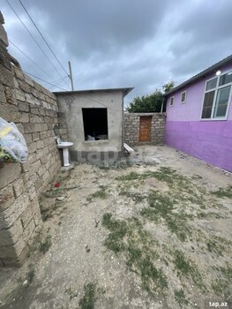 Həyət evi, Savalan qəs.