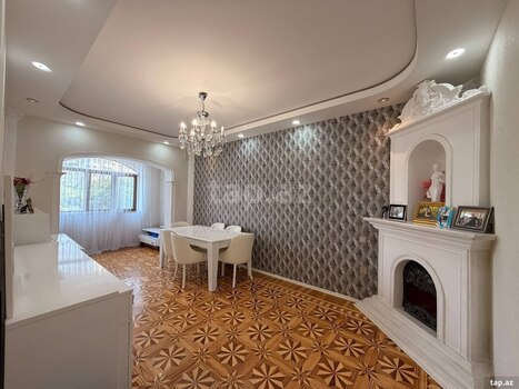 4-otaqlı mənzil, Gülarə Qədirbəyova küç., 110 m²