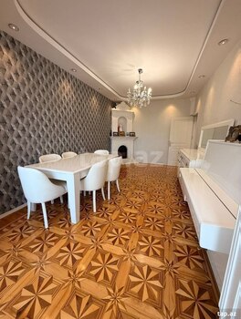 4-otaqlı mənzil, Gülarə Qədirbəyova küç., 110 m²