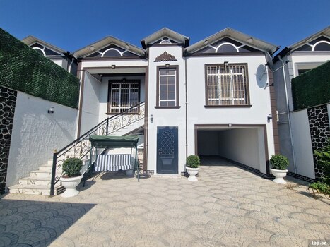 Həyət evi, Savalan qəs.