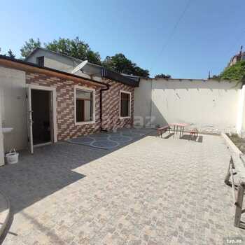 Həyət evi, Yəhya Hüseynov küç. 44