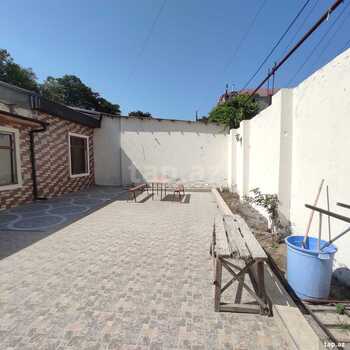 Həyət evi, Yəhya Hüseynov küç. 44