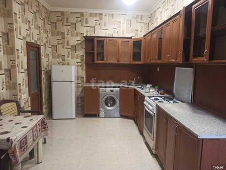 Həyət evi kirayə verilir, Biləcəri qəs.