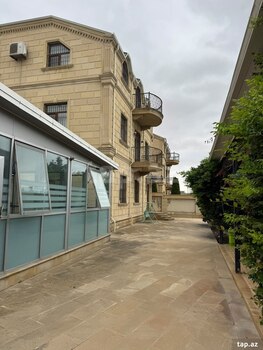 Bağ evi, Novxanı qəs.
