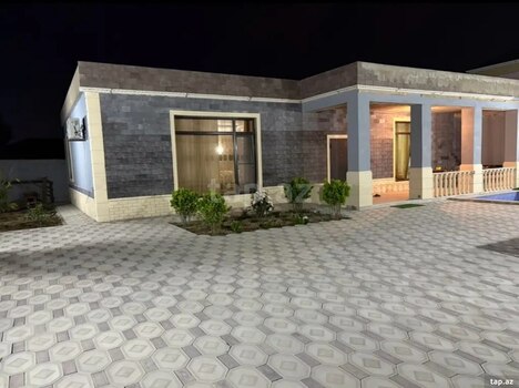 Bağ evi, Novxanı qəs.