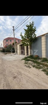 Bağ evi, Novxanı qəs.