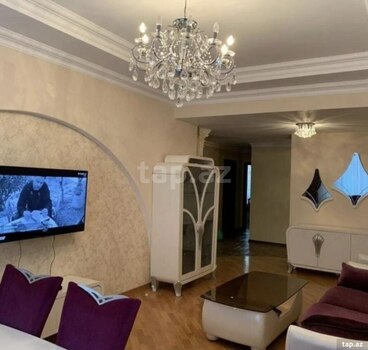 2-otaqlı mənzil kirayə verilir, İnşaatçılar m., 52 m²