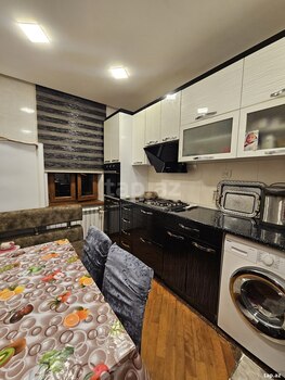 4-otaqlı mənzil, Gəncə ş., 86 m²
