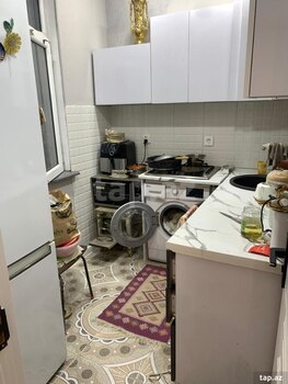 2-otaqlı mənzil kirayə verilir, M.Əcəmi m., 50 m²