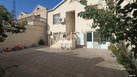 Həyət evi, Biləcəri qəs.