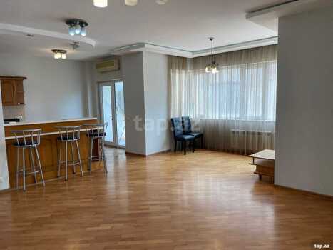 3-otaqlı yeni tikili, Babək pr., 119 m²