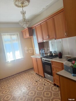 3-otaqlı mənzil kirayə verilir, Gəncə ş., 80 m²