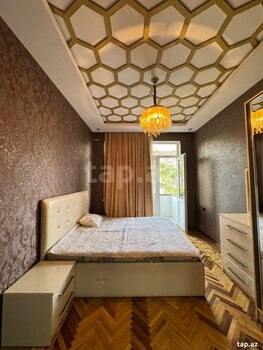 2-otaqlı mənzil, Ələsgər Ələkbərov küç., 60 m²
