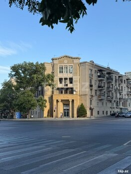 2-otaqlı mənzil, Ələsgər Ələkbərov küç., 60 m²