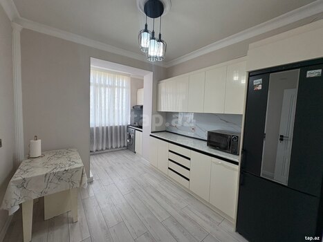 4-otaqlı mənzil, Gəncə ş., 90 m²