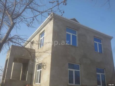 Bağ evi, Qaradağ r.