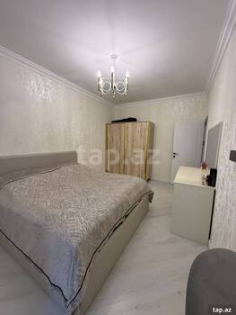 4-otaqlı mənzil, Cəmşid Naxçıvanskı küç., 110 m²