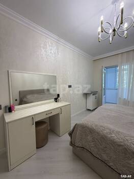 4-otaqlı mənzil, Cəmşid Naxçıvanskı küç., 110 m²