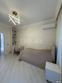 4-otaqlı mənzil, Cəmşid Naxçıvanskı küç., 110 m²