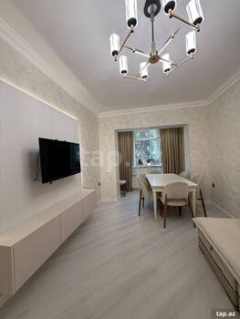 4-otaqlı mənzil, Cəmşid Naxçıvanskı küç., 110 m²