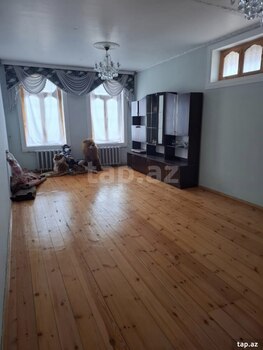 Həyət evi, Şəki ş.